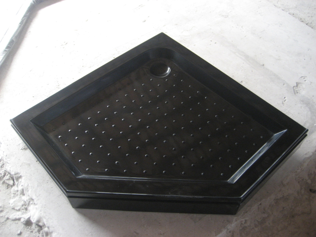700 x 700 Large Black Shower Tray